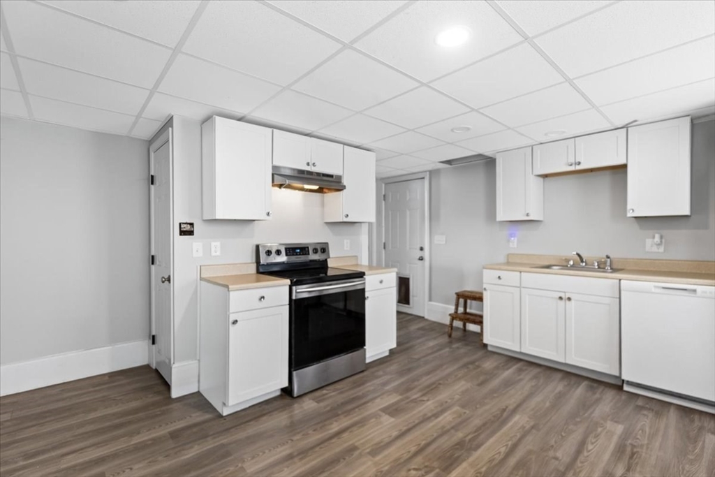 95 Temple Street Whitman, MA 02382 - Photo 15 of 34