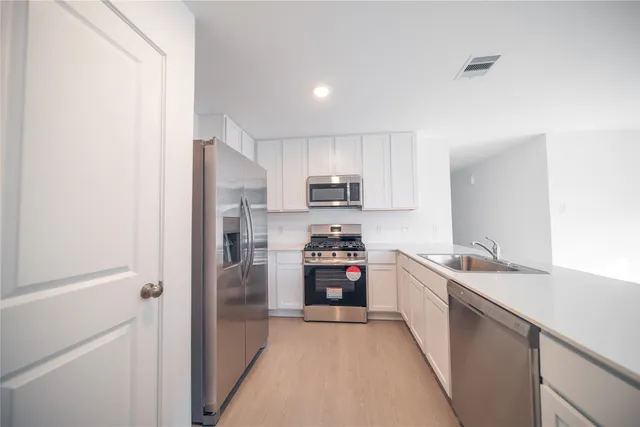 $1,995 | 6631 Orange Daylily Lane, Katy, TX 77493