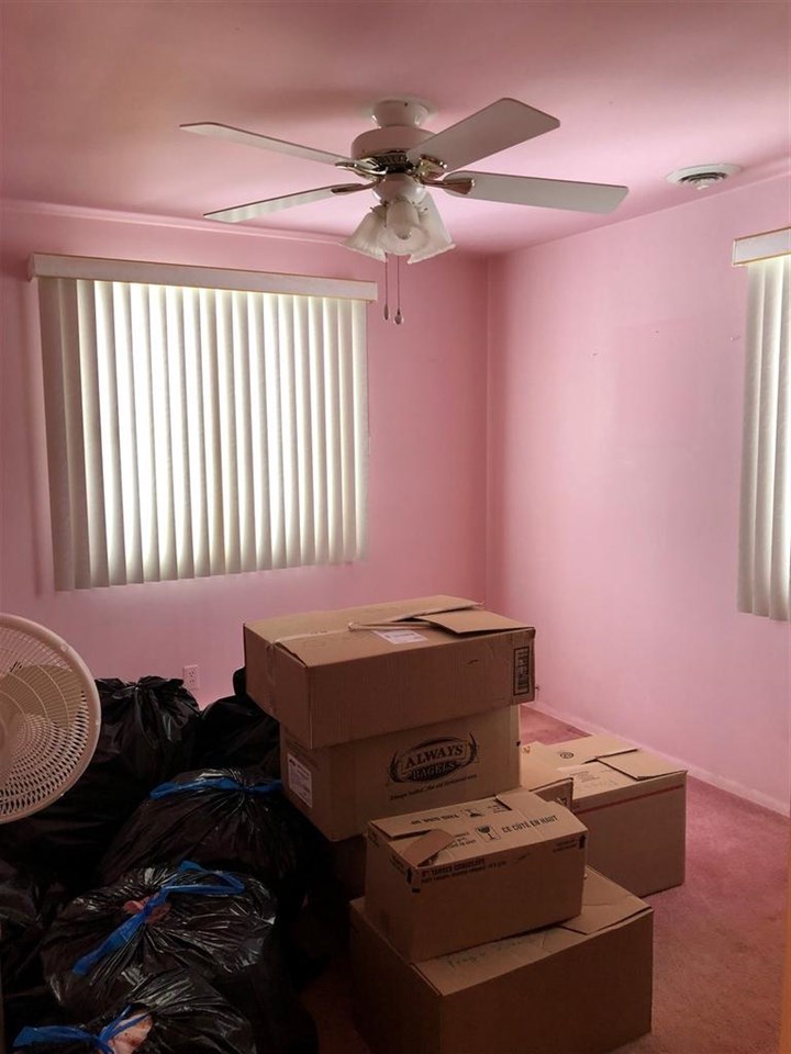 3395 West Carpenter Road Flint, MI 48504 - Photo 10 of 15 21560293-9.JPG
