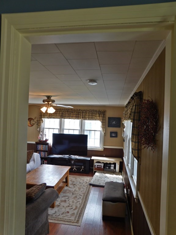 219 Bowles Park Springfield, MA 01104 - Photo 18 of 38 Gallery Image 18