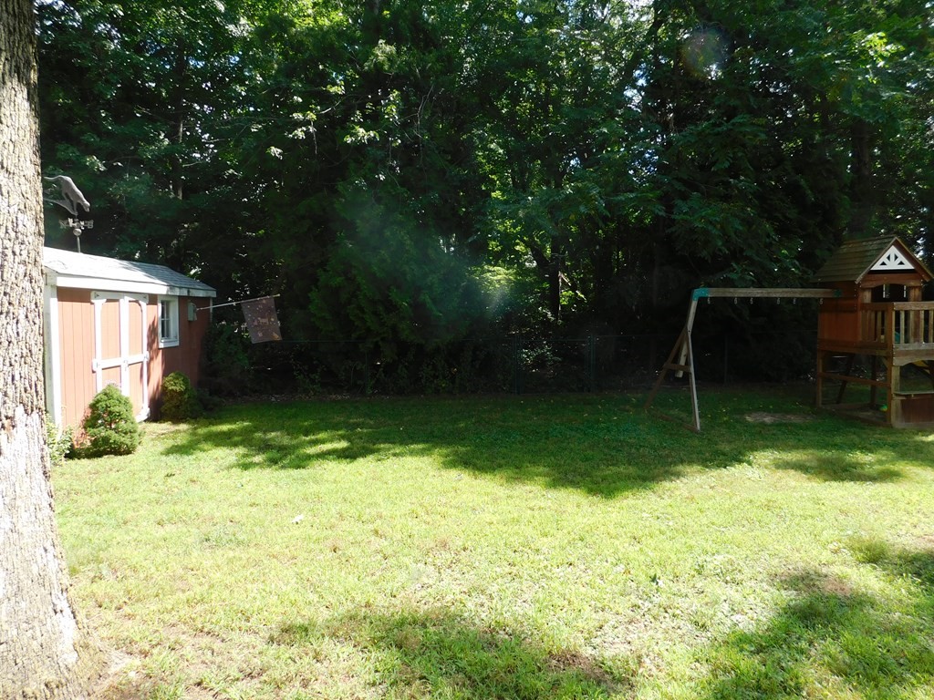 219 Bowles Park Springfield, MA 01104 - Photo 35 of 38 Gallery Image 35