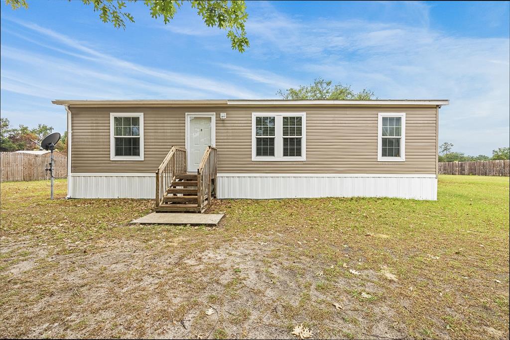 699 Southeast 57th Court Road Trenton, FL 32693 - Photo 1 of 1