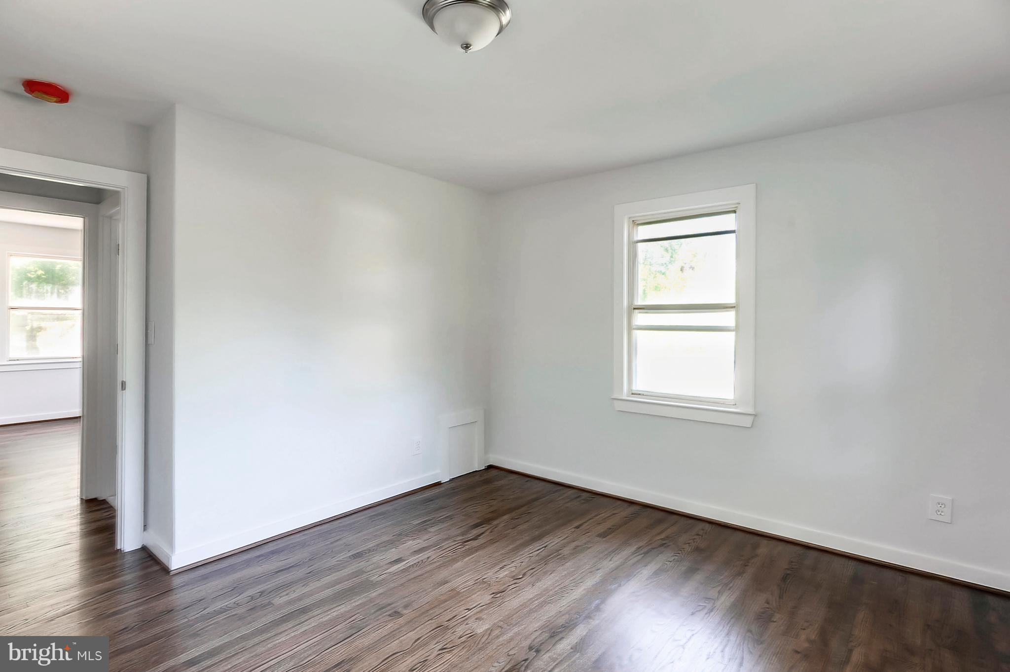 6507 Woodley Road Clinton, MD 20735 - Photo 14 of 28 Master Bedroom