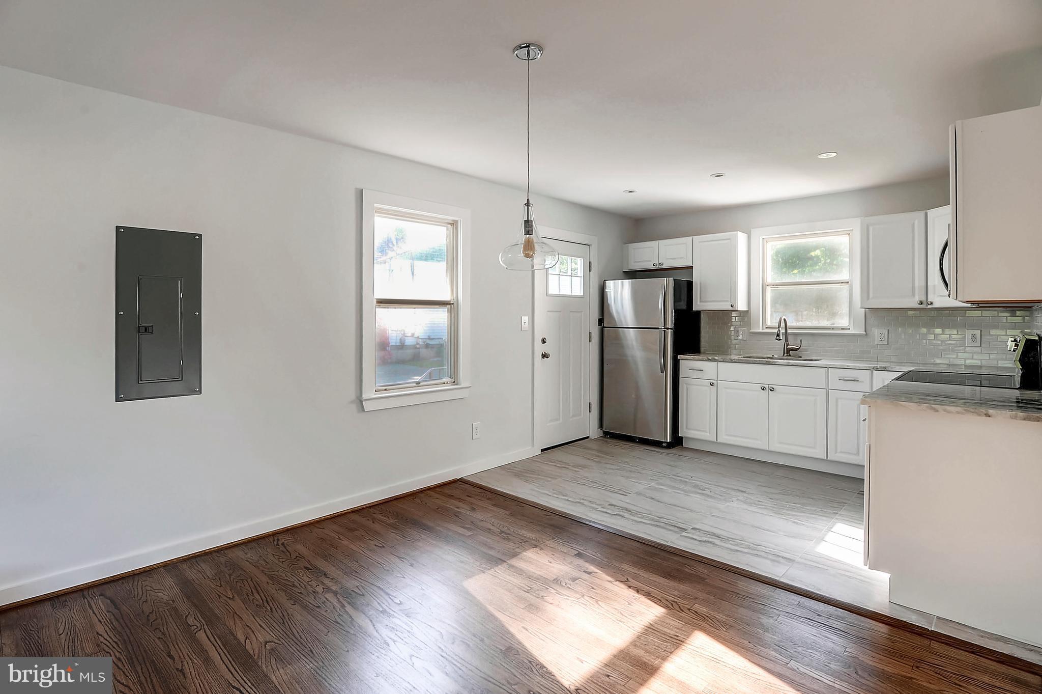 6507 Woodley Road Clinton, MD 20735 - Photo 7 of 28 Dining Room