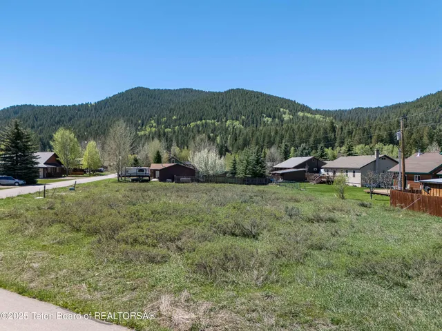 $265,000 | Lot 101 West Mill Circle, Alpine, WY 83128