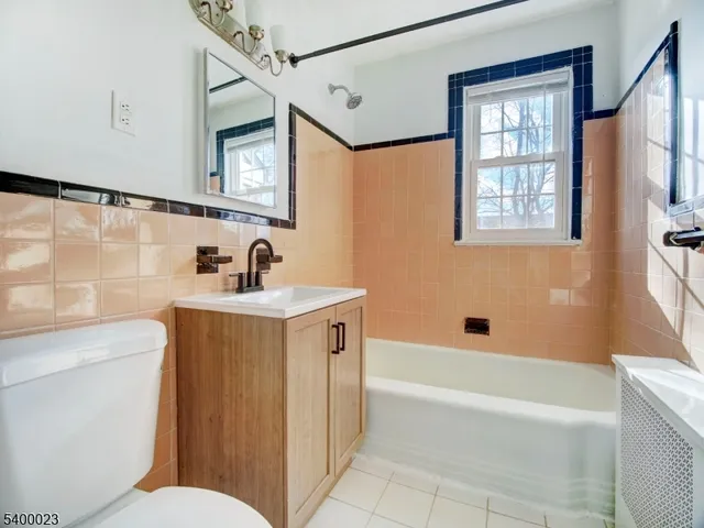 $259,000 | 40 Meadowbrook Place, Unit B, Maplewood, NJ 07040