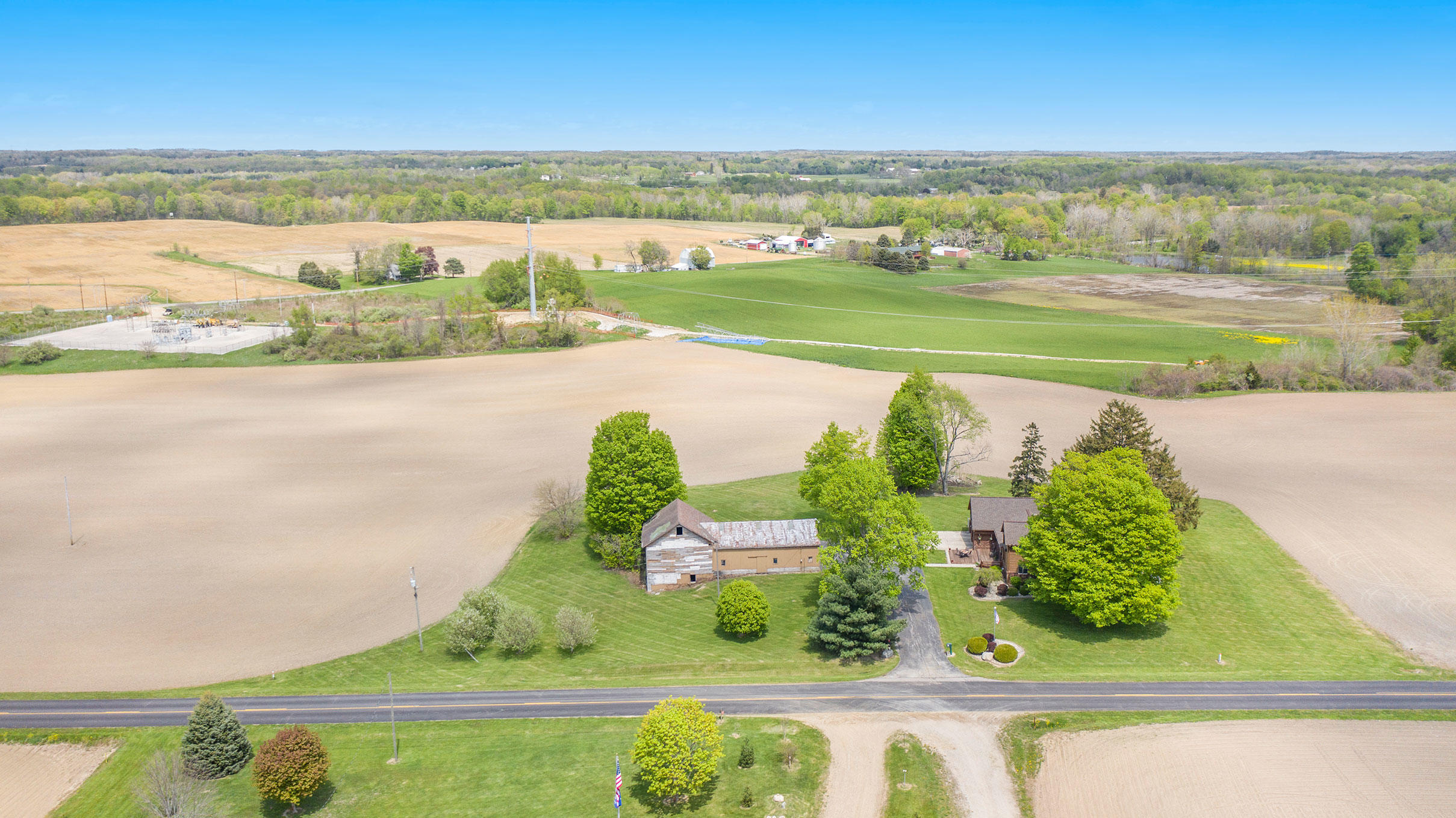 4747 Shanghai Road Sodus, MI 49126 - Photo 4 of 61 DJI_0829 (1)