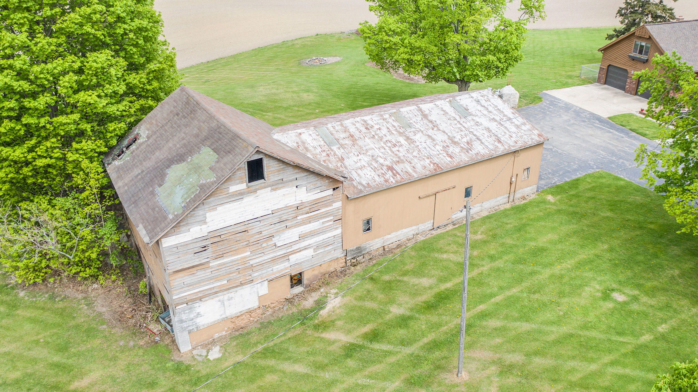 4747 Shanghai Road Sodus, MI 49126 - Photo 7 of 61 DJI_0832