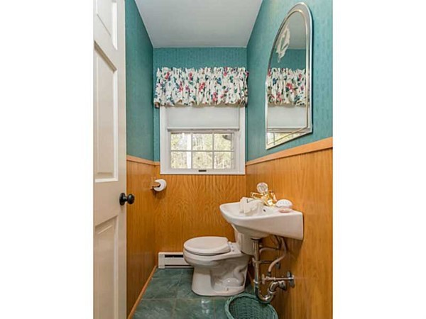 30 Paine Road Cumberland, RI 02864 - Photo 18 of 25 Gallery Image 18