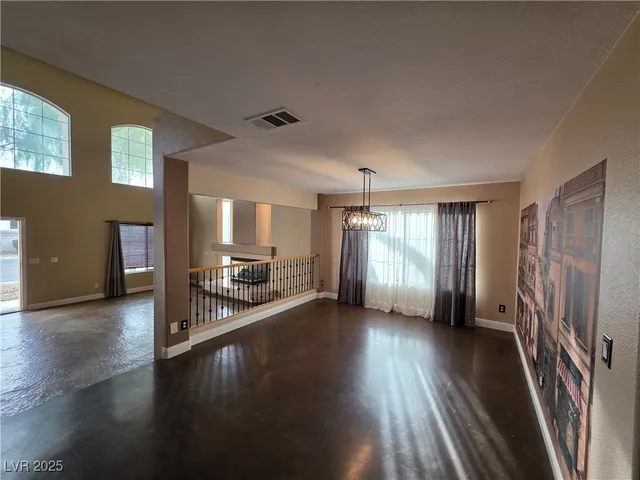 $2,700 | 10697 Wildhurst Street, Las Vegas, NV 89183