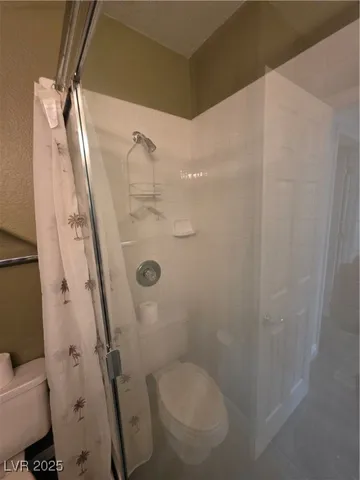 $2,700 | 10697 Wildhurst Street, Las Vegas, NV 89183