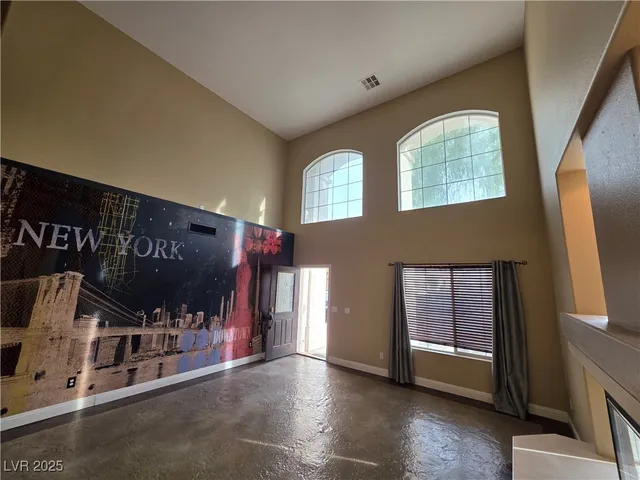 $2,700 | 10697 Wildhurst Street, Las Vegas, NV 89183