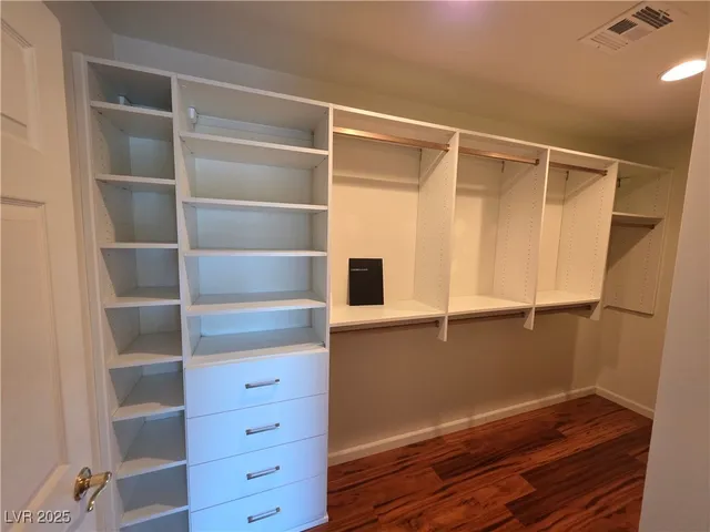 $2,700 | 10697 Wildhurst Street, Las Vegas, NV 89183