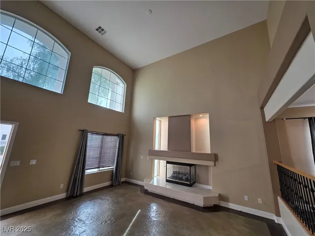 $2,700 | 10697 Wildhurst Street, Las Vegas, NV 89183