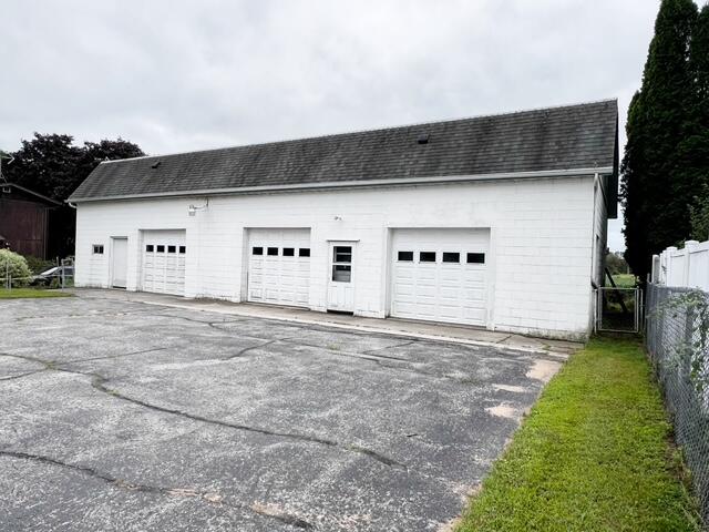 3305 Whistle Lane Two Rivers, WI 54241 - Photo 42 of 47 IMG_5768