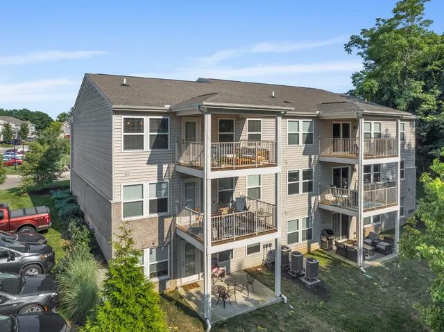 $224,500 | 1505 Riviera Drive, Lawrenceburg, IN 47025