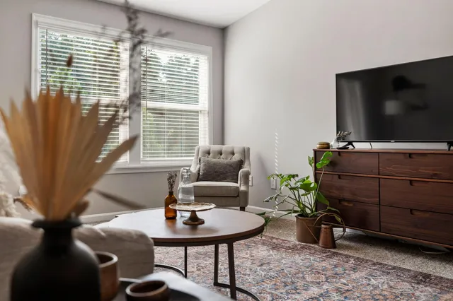 $224,500 | 1505 Riviera Drive, Lawrenceburg, IN 47025