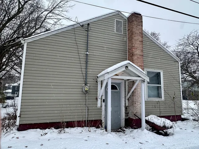 $110,000 | 206 South Lynn Street, Champaign, IL 61820