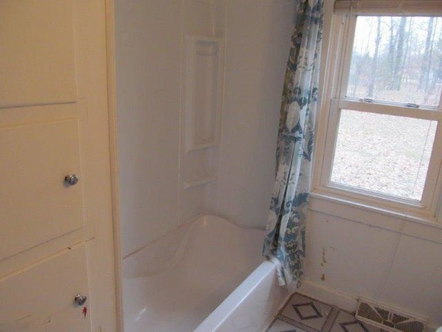 1144 South Maple Island Road Muskegon, MI 49442 - Photo 11 of 13 Additional Photo