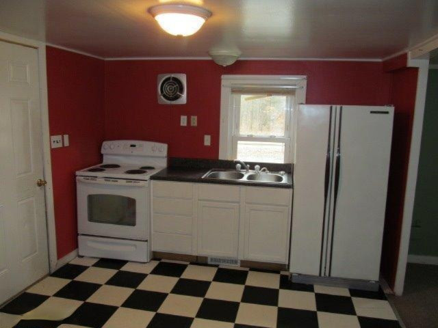1144 South Maple Island Road Muskegon, MI 49442 - Photo 7 of 13 Additional Photo