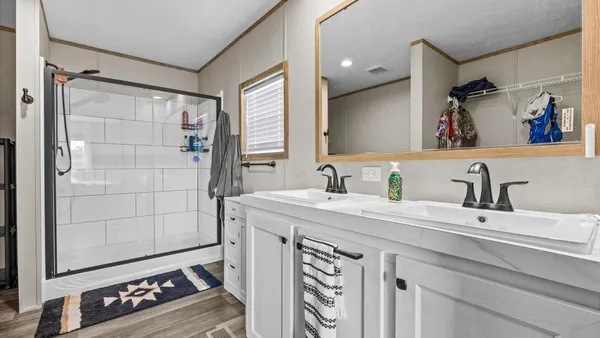 $717,000 | 3331 South 16 1/2 Road, Glade Park, CO 81523