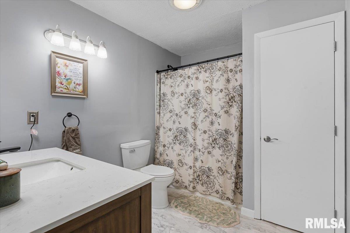 11 Rock Road Chatham, IL 62629 - Photo 21 of 40