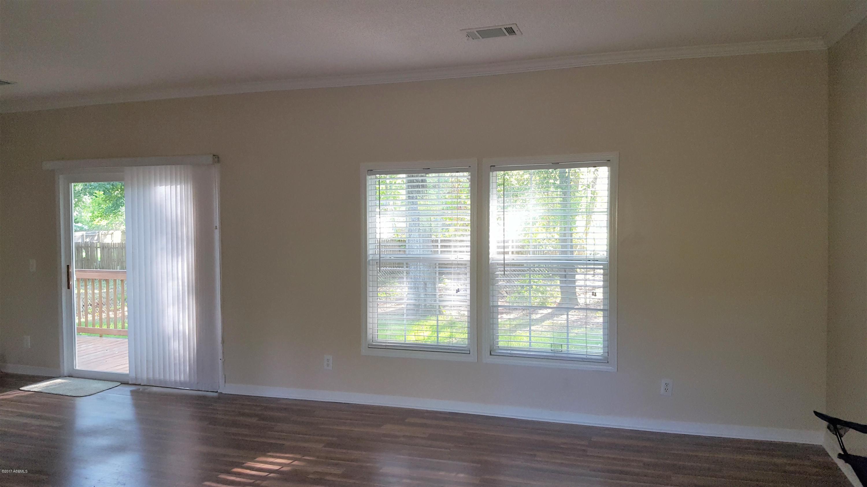 4 Riley Road Beaufort, SC 29906 - Photo 4 of 15 20170518_182242