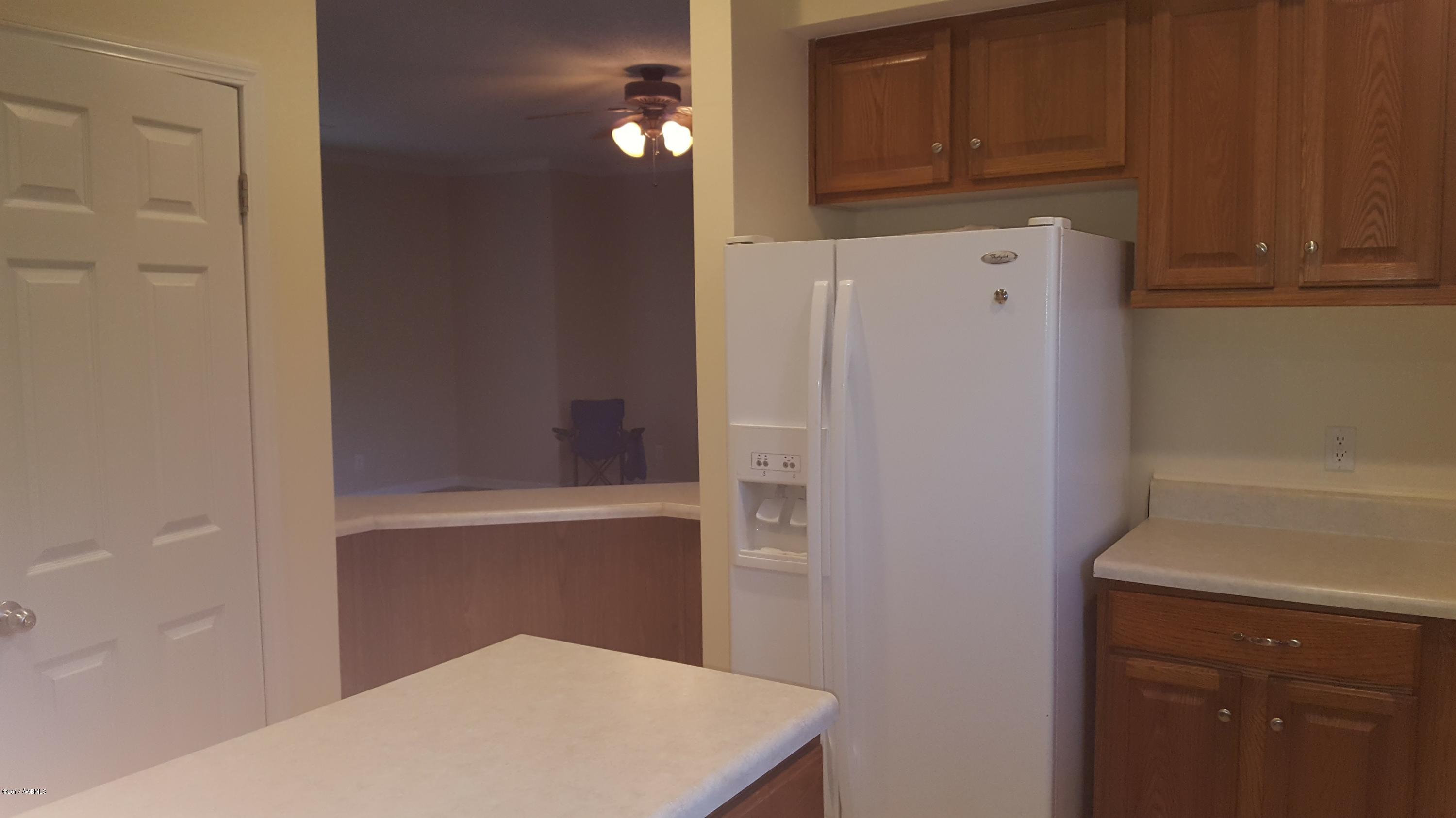 4 Riley Road Beaufort, SC 29906 - Photo 8 of 15 20170518_182706