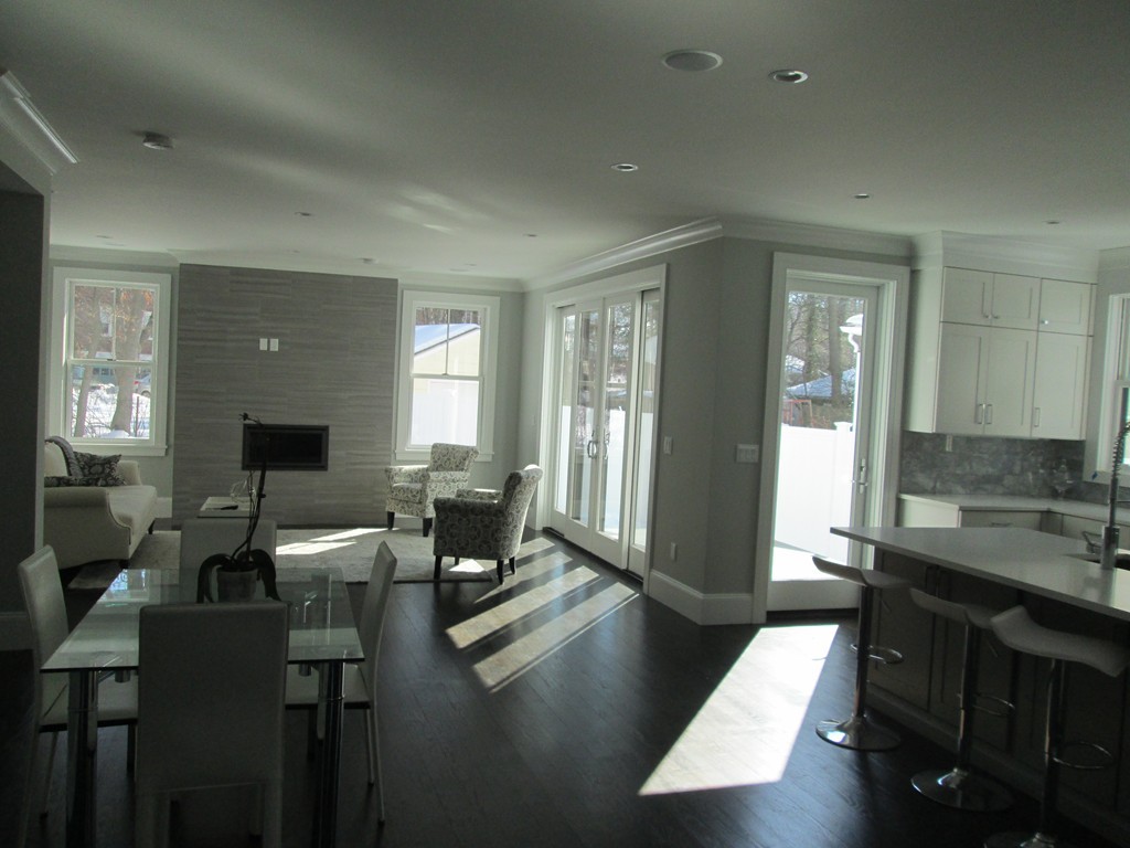 6 Salisbury Road, Unit 1 Newton, MA 02458 - Photo 6 of 8 Gallery Image 6