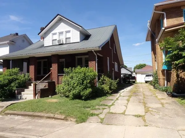 $174,900 | 342 Etna Street, Russell, KY 41169