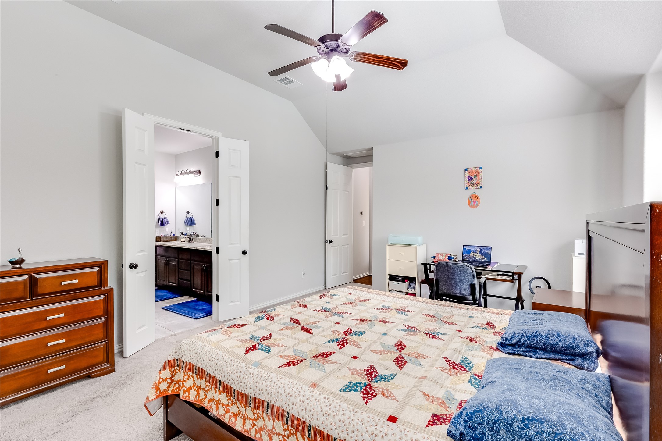 204 Lady Bird Lane Georgetown, TX 78628 - Photo 17 of 40