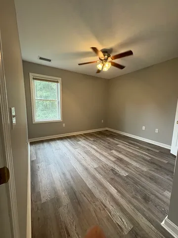 $2,200 | 213 Skeele Street, Unit RIGHT, Chicopee, MA 01013