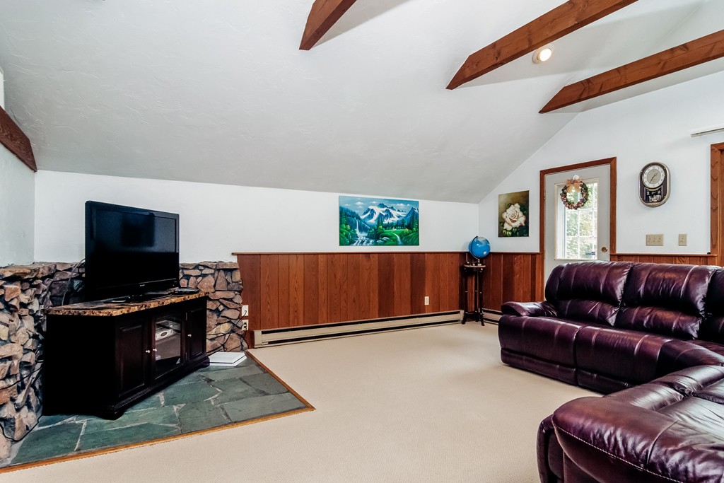 96 Bellevue Road Braintree, MA 02184 - Photo 2 of 26 Gallery Image 2