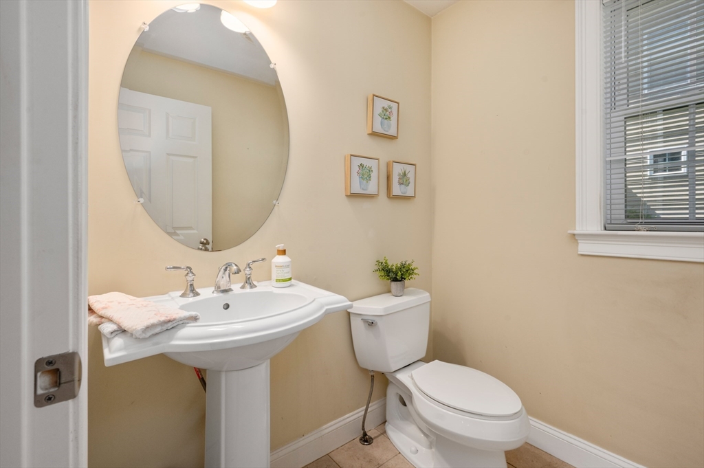 50 Mt Vernon Street, Unit 30 North Reading, MA 01864 - Photo 16 of 40