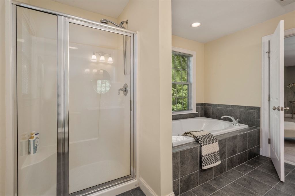 50 Mt Vernon Street, Unit 30 North Reading, MA 01864 - Photo 22 of 40