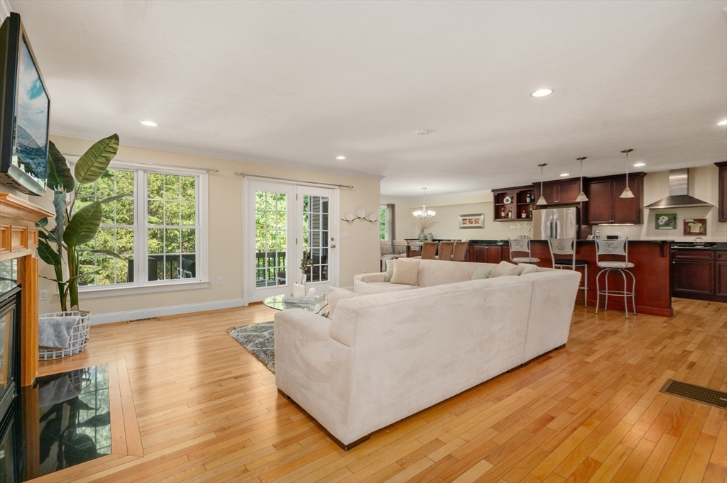 50 Mt Vernon Street, Unit 30 North Reading, MA 01864 - Photo 4 of 40