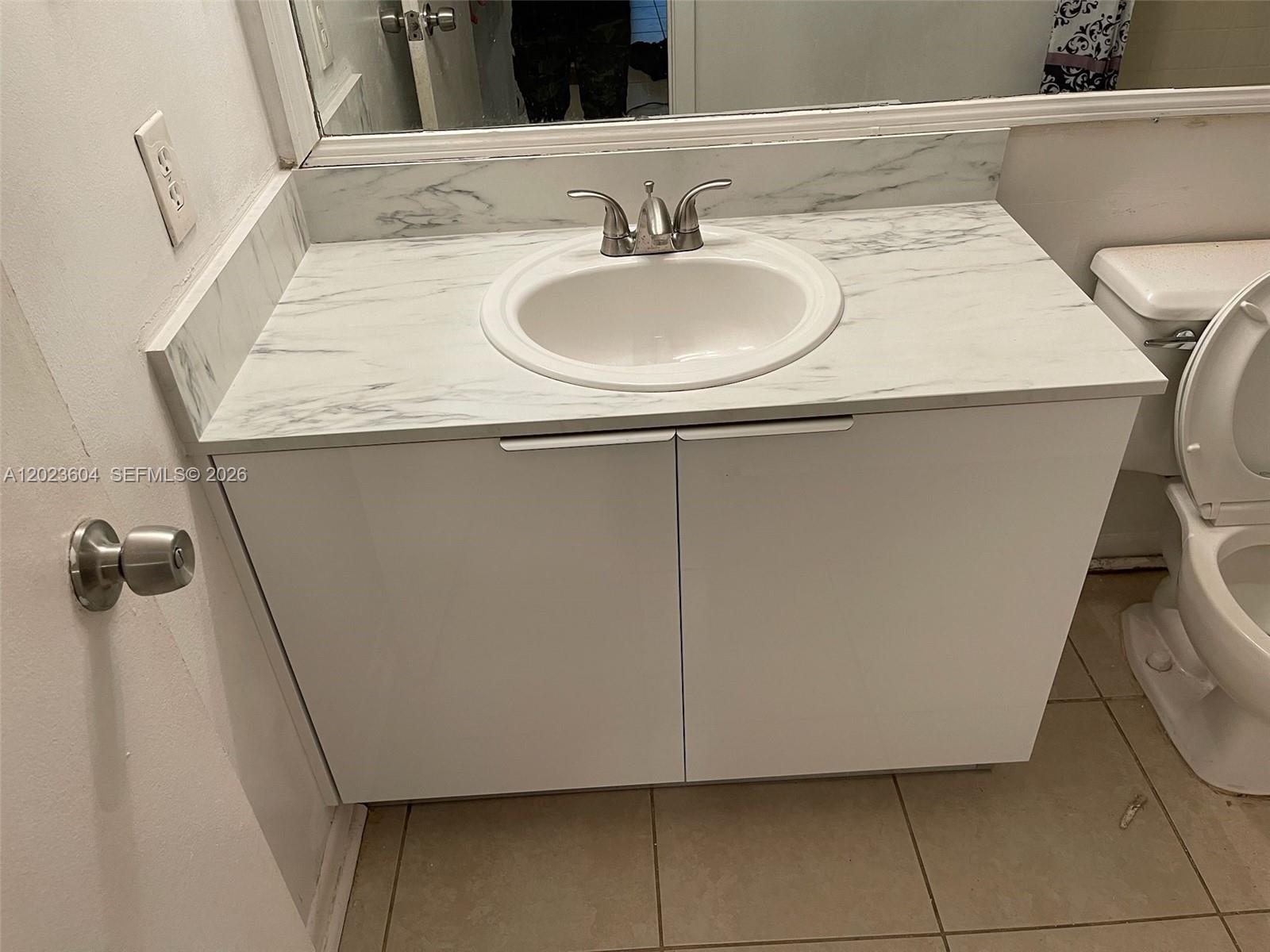 4261 West McNab Road, Unit 28 Pompano Beach, FL 33069 - Photo 10 of 20 Master bedroom