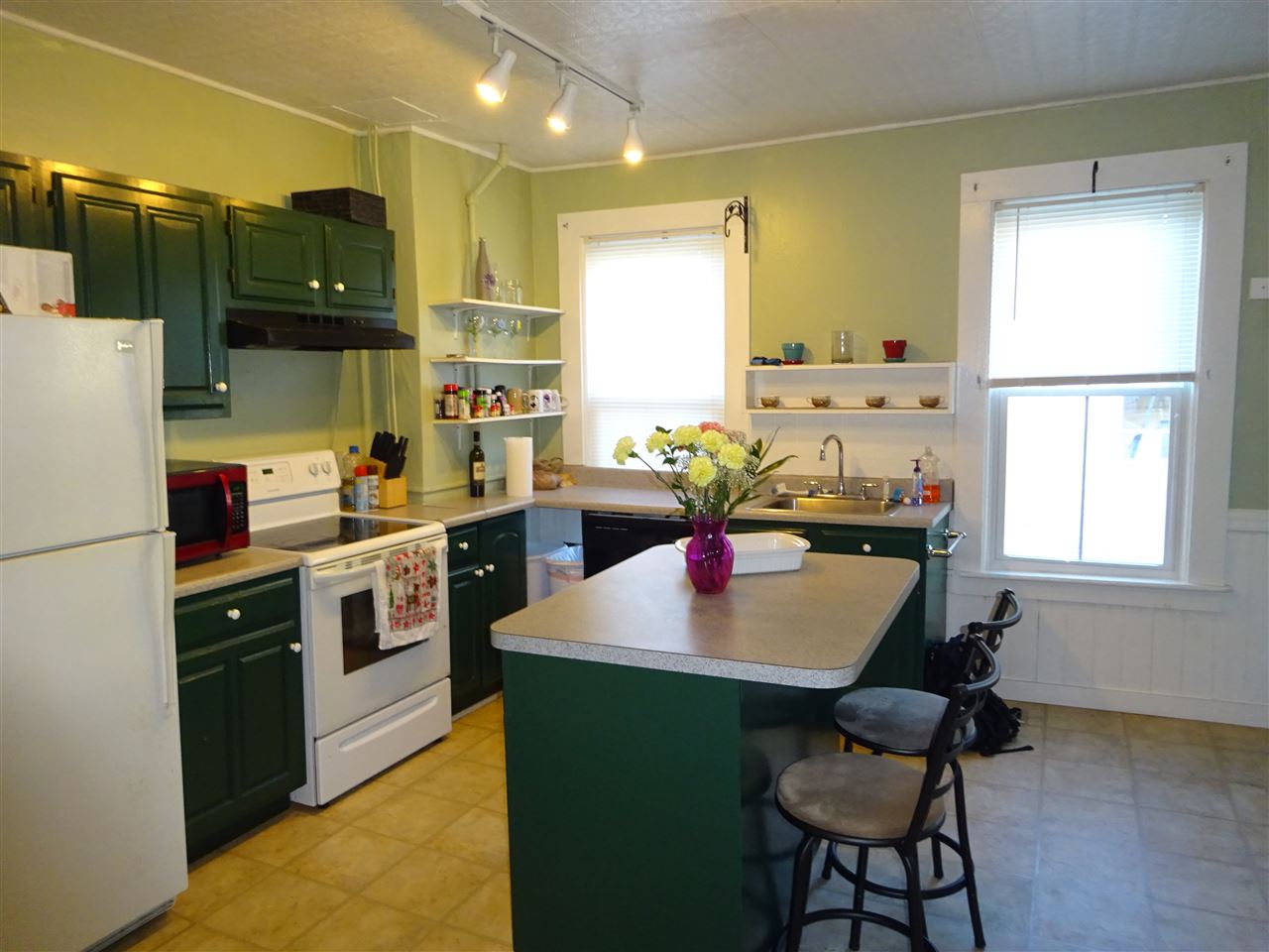 264-266 Roxbury Street Keene, NH 03431 - Photo 27 of 38
