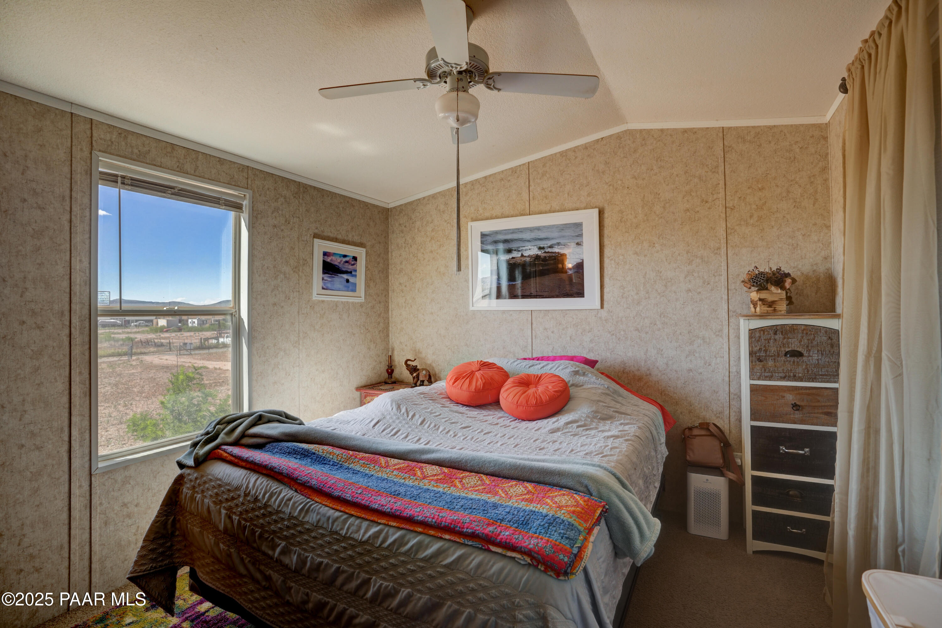 350 Ranch House Road Paulden, AZ 86334 - Photo 14 of 39 Primary Bedroom 1