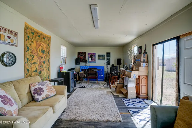 $275,000 | 350 Ranch House Road, Paulden, AZ 86334