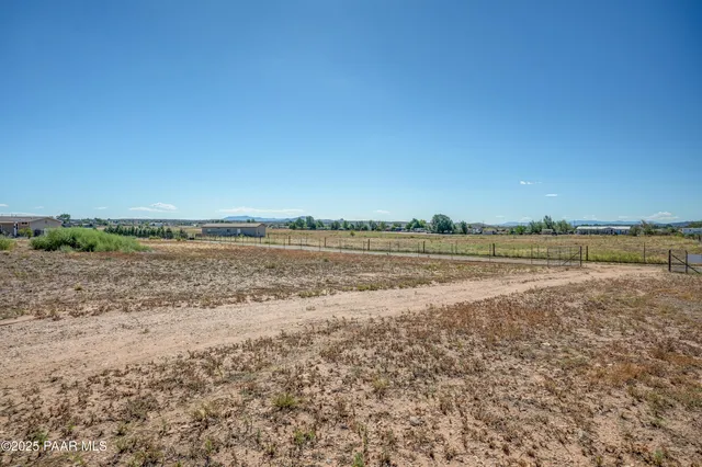 $275,000 | 350 Ranch House Road, Paulden, AZ 86334