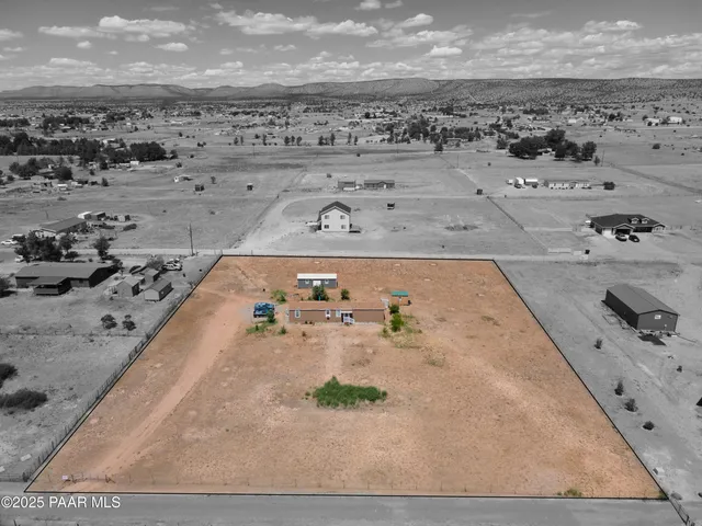 $275,000 | 350 Ranch House Road, Paulden, AZ 86334