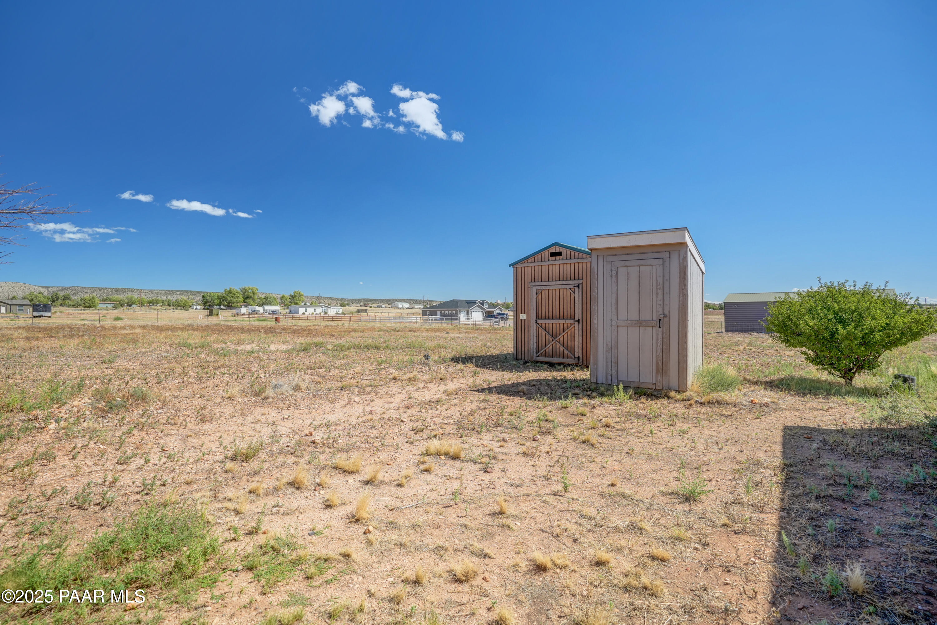 350 Ranch House Road Paulden, AZ 86334 - Photo 6 of 39 Back Yard 2