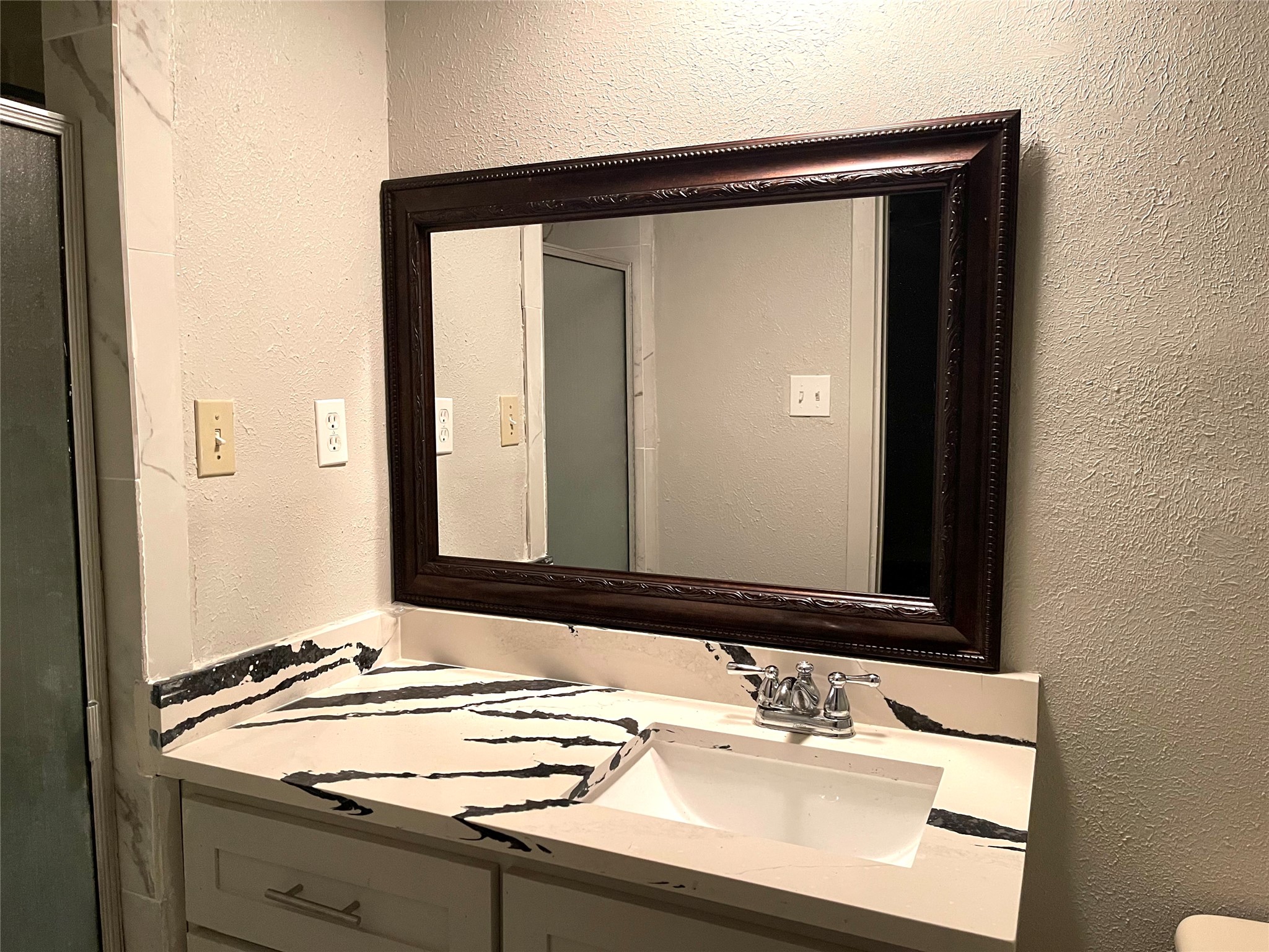 5131 Indigo Street Houston, TX 77096 - Photo 17 of 21 Master Bedroom2