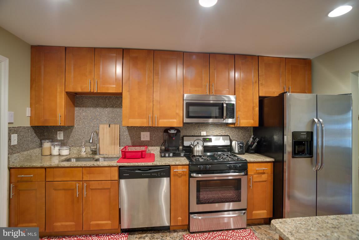 1123 Hamlin Road Waldorf, MD 20602 - Photo 4 of 30 Gallery Image 4