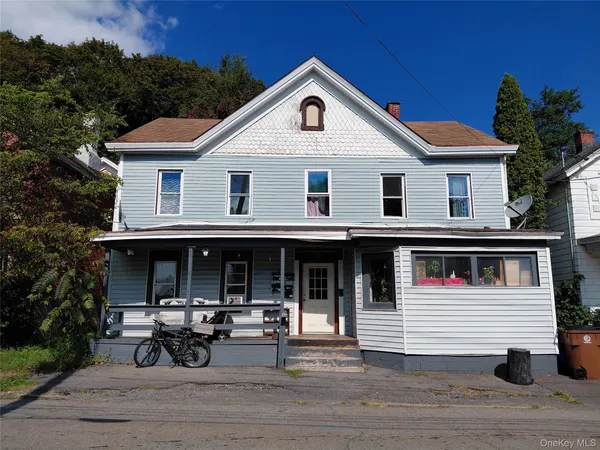$1,550 | 87 West Pierpont Street, Unit 4, Kingston, NY 12401