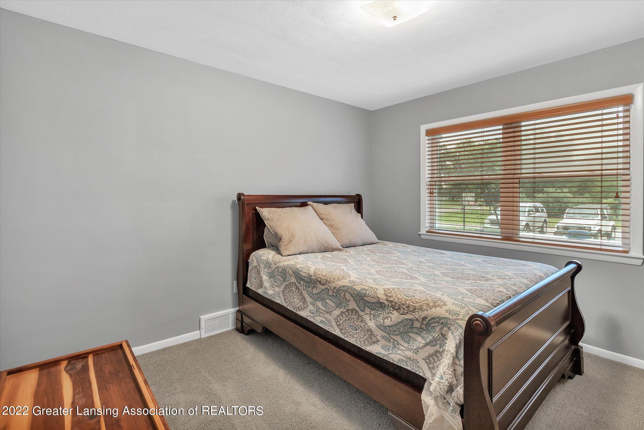 4300 South Cochran Road Charlotte, MI 48813 - Photo 31 of 75 31-4300-S-Cochran-Ave-WindowStill-Real-E