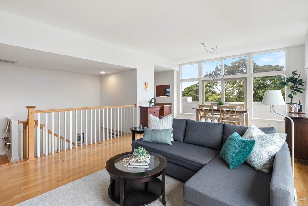 45 Rantoul Street, Unit 312 Beverly, MA 01915 - Photo 6 of 40 Gallery Image 6