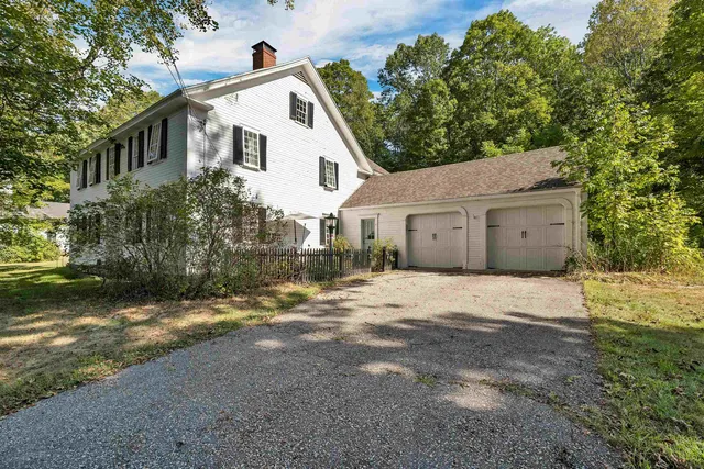 $785,500 | 30 Belknap Mountain Road, Gilford, NH 03249