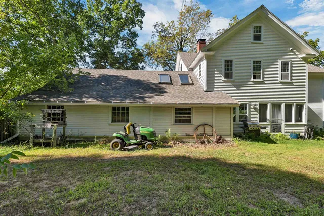 $785,500 | 30 Belknap Mountain Road, Gilford, NH 03249